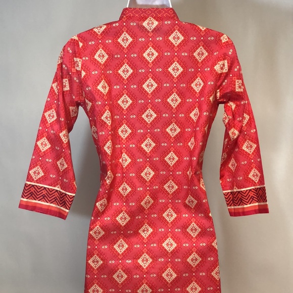 Satrangi Bonanza Women’s Tunic Pink Printed Top - Picture 8 of 12